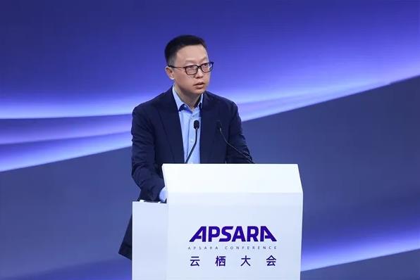 阿里CEO吳泳銘在云棲大會(huì)主題演講：AI的最大想象力是接管數(shù)字世界 改變物理世界