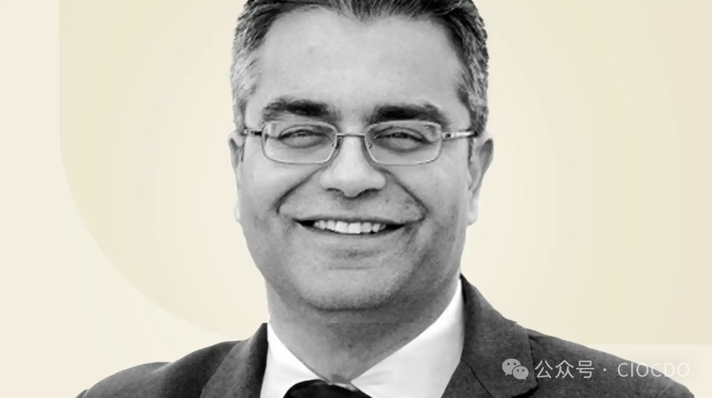 未來(lái)十年的 CIO 終極進(jìn)化：從“技術(shù)管家”到“行業(yè)重塑者”與“凈給予者”